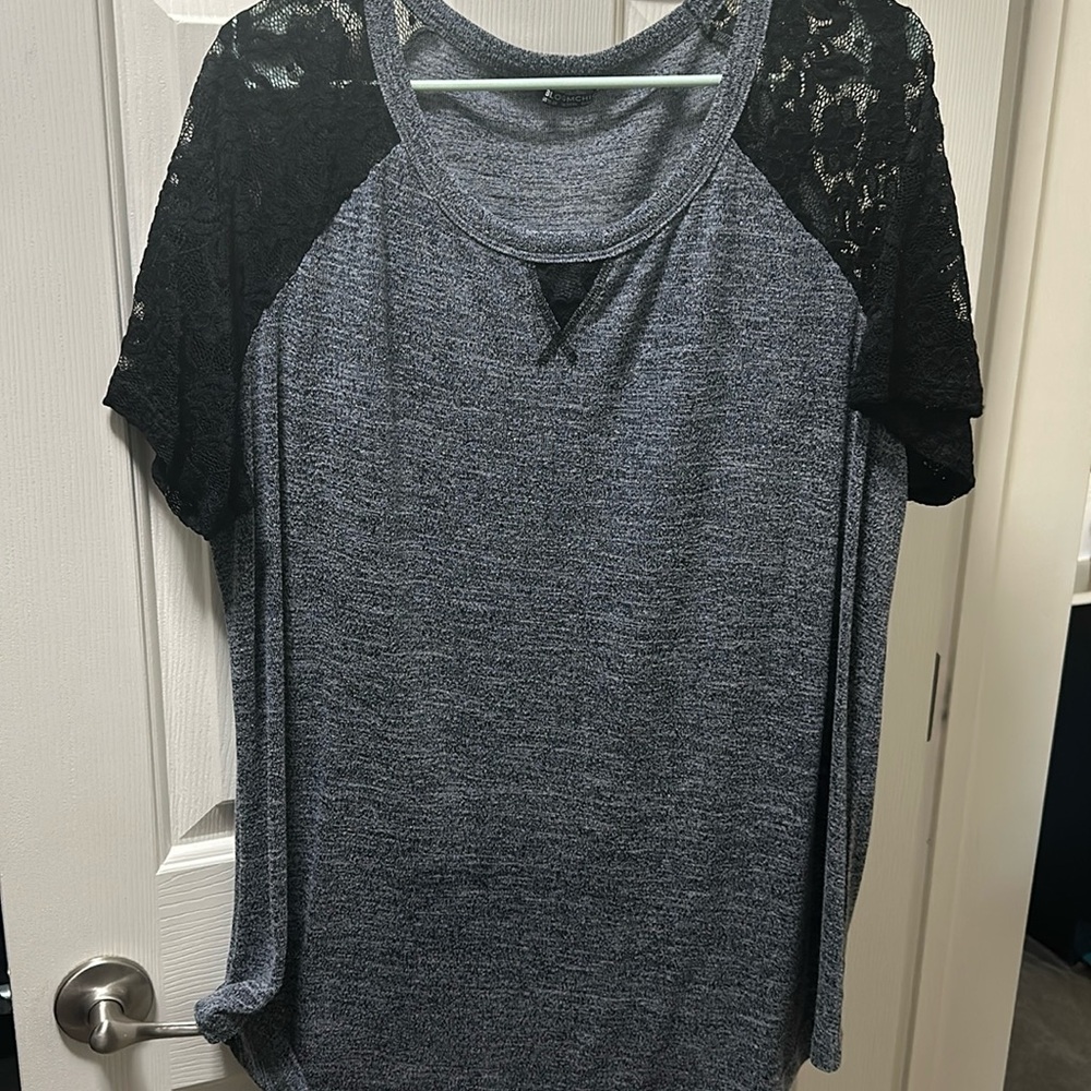 BloomChic shirt